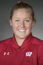 Danielle Valley Headshot