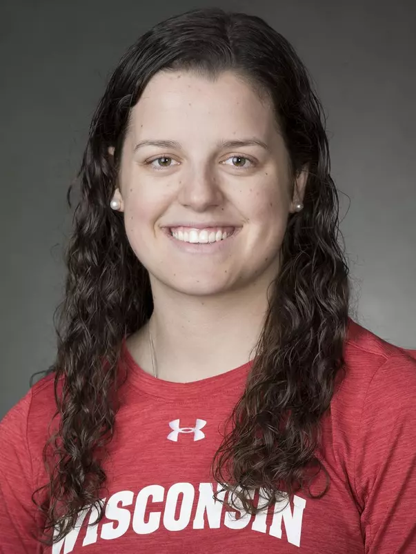 Sydney McKibbon Head Shot