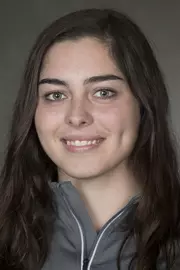 Leah Lustig Headshot 17-18