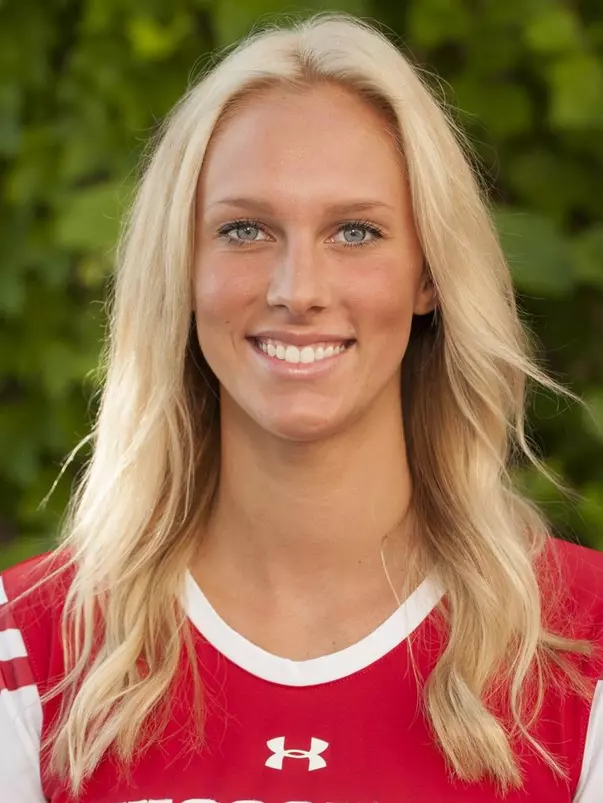 Head shot of Kelli Bates in uniform