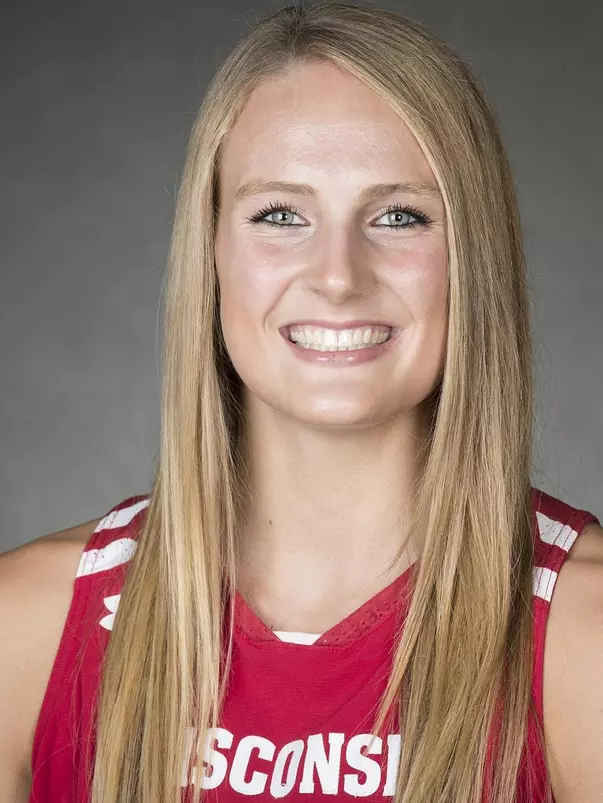 Grace Mueller headshot in uniform