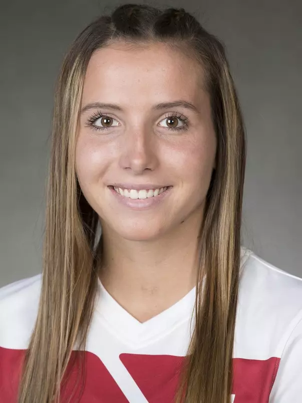 Grace Krygier Headshot