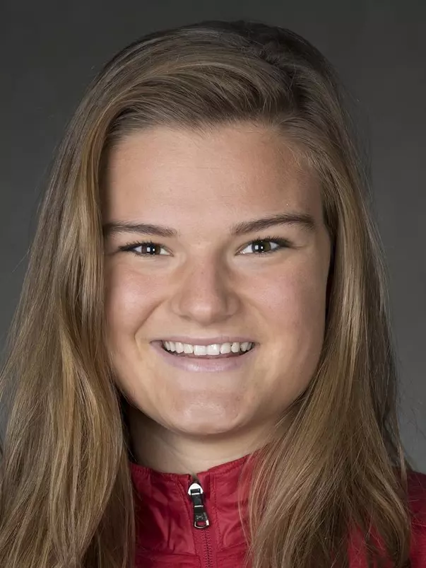 Cierra Runge Headshot 2017