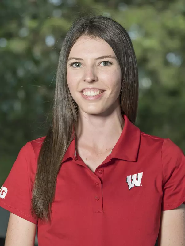 Headshot of Claire Fitzgerald (2017)