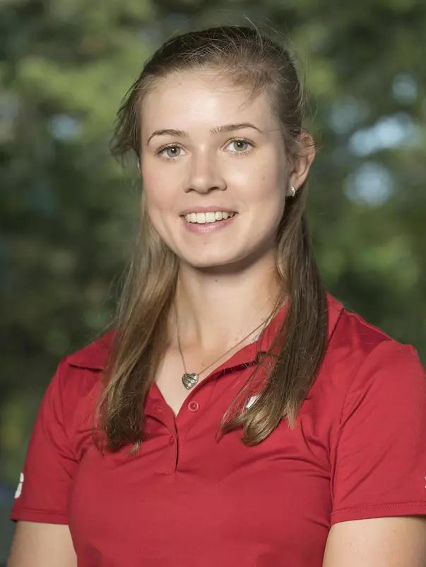Headshot of Eloise Healy (2017)