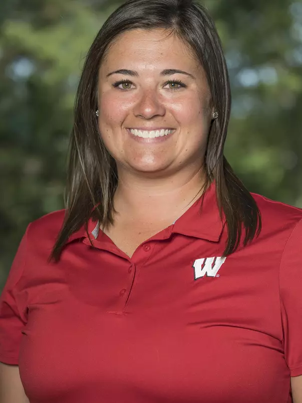 Headshot of Lindsay Lovelace (2017)