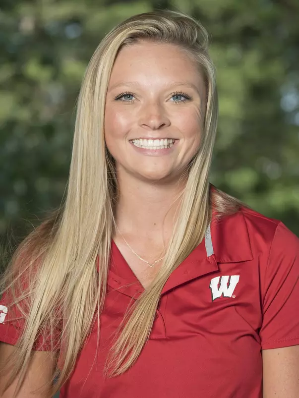 Headshot of Jessica Reinecke (2017)