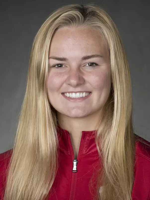 Breanna Blesi Headshot- 2017-2018