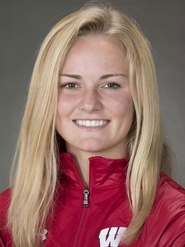 Breanna Blesi Headshot