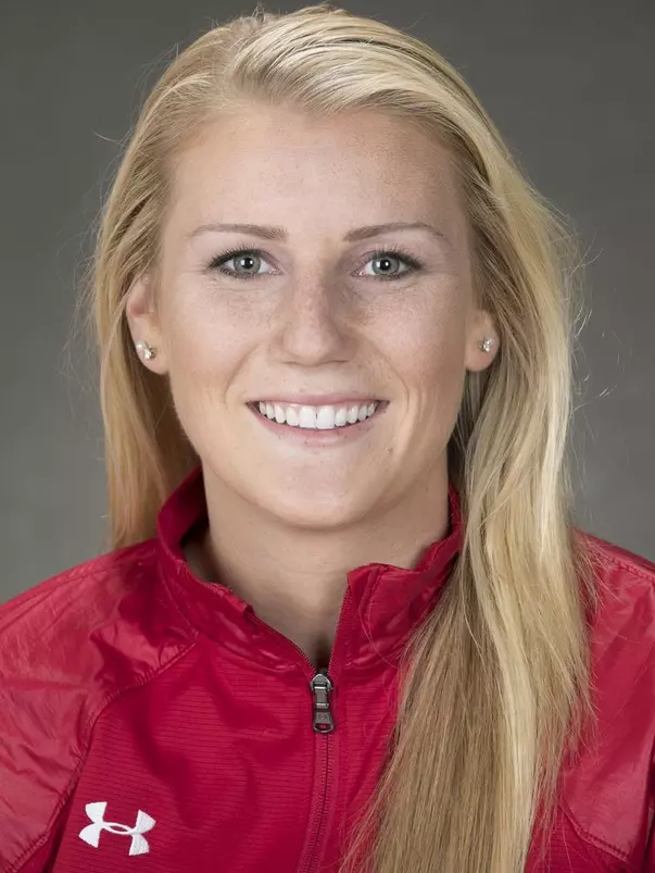 Annie Pankowski Headshot