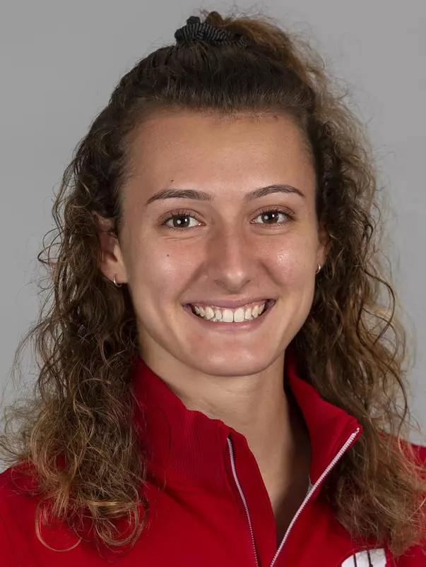 Taylor Nicholson Headshot 2018