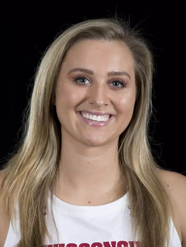 Courtney Fredrickson Headshot