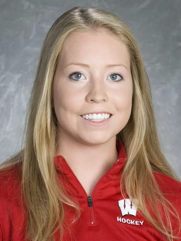 MADISON, WI - AUGUST 29: 2008-09 Wisconsin Women's Hockey team. (Photo by David Stluka)