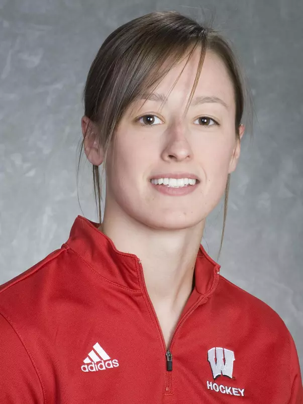 MADISON, WI - AUGUST 29: 2008-09 Wisconsin Women's Hockey team. (Photo by David Stluka)