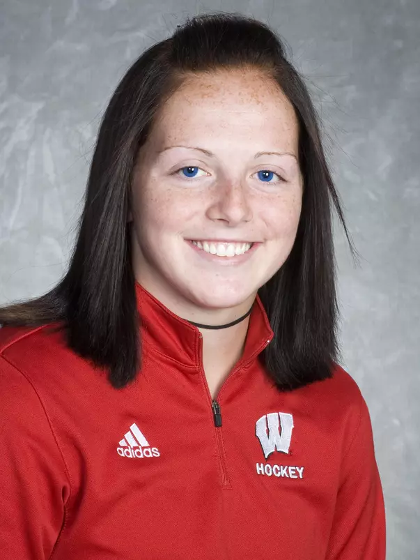 MADISON, WI - AUGUST 29: 2008-09 Wisconsin Women's Hockey team. (Photo by David Stluka)