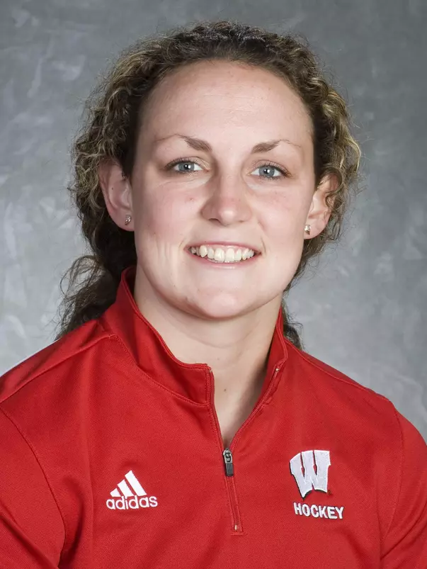 MADISON, WI - AUGUST 29: 2008-09 Wisconsin Women's Hockey team. (Photo by David Stluka)