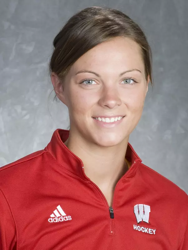 MADISON, WI - AUGUST 29: 2008-09 Wisconsin Women's Hockey team. (Photo by David Stluka)