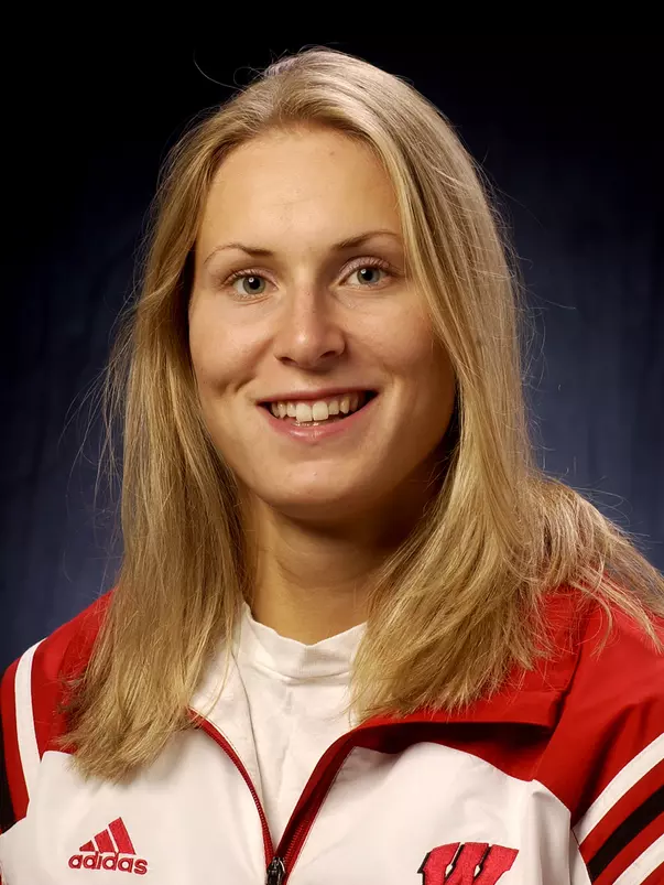Jackie Friesen headshot 2004-05