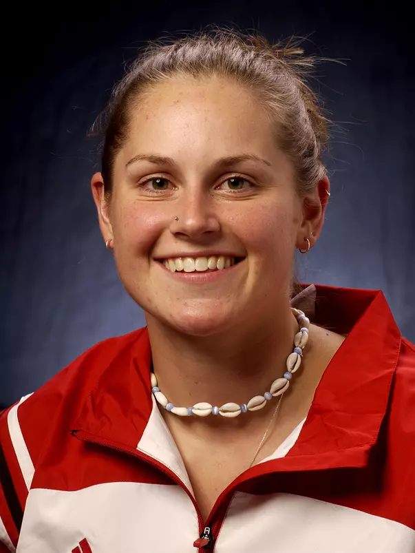 Nicole Uliasz headshot 2004-05