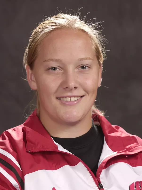 Amy Vermeulen headshot 2004-05