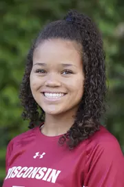 Nicole Whitehead Headshot