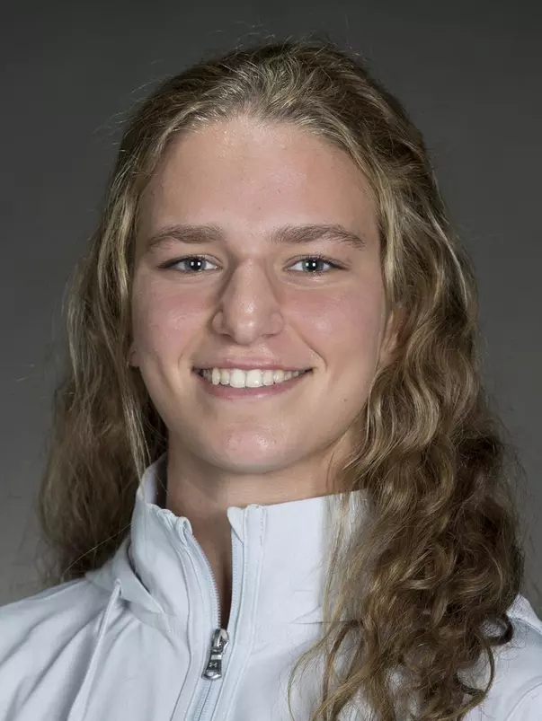 Mara Newman Headshot 2019-20