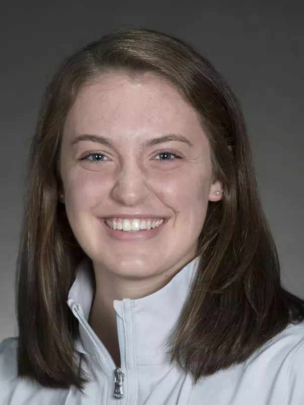 Julia Stupar Headshot 2019-20