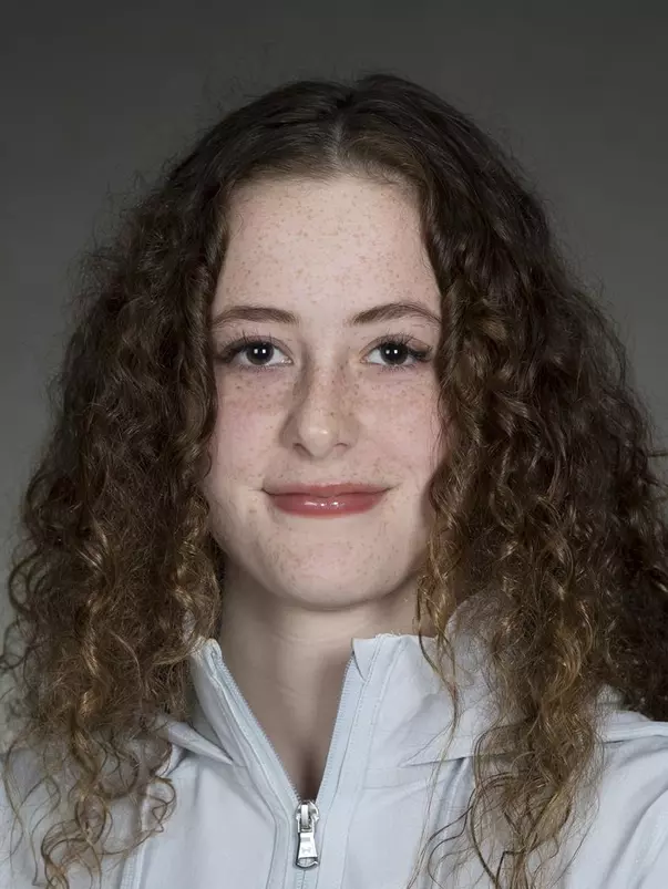 Tereza Vithoulkas Headshot 2019-20