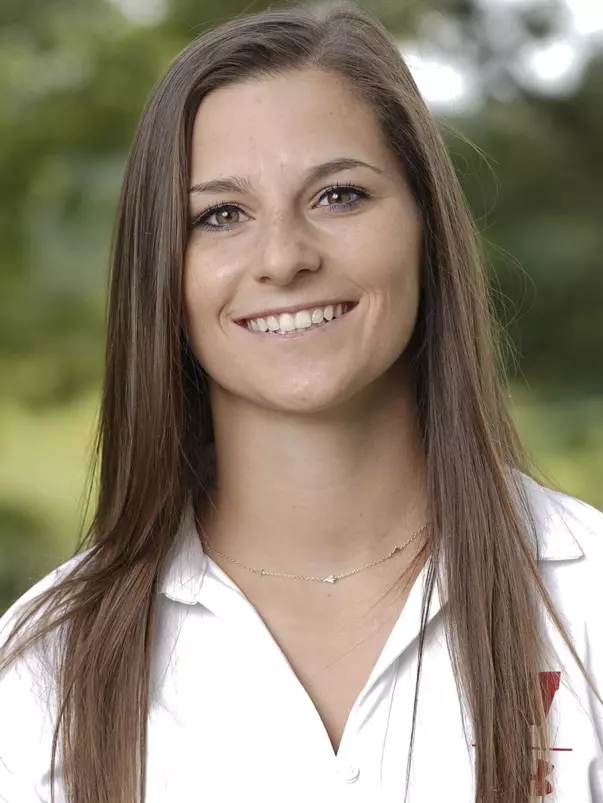 Alyssa Gromala Headshot