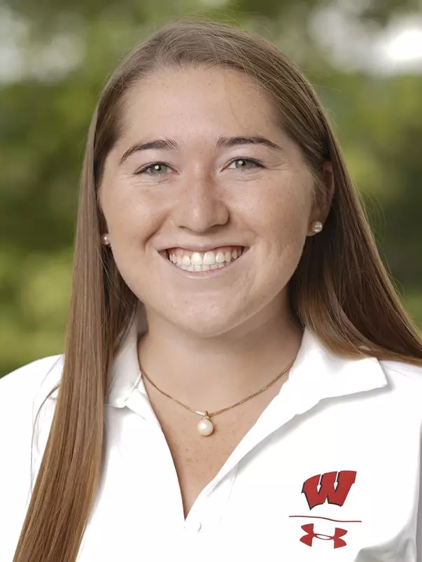 Emily Lauterbach Headshot