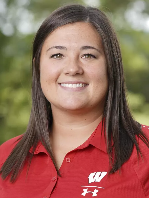 Lindsey Lovelace Headshot