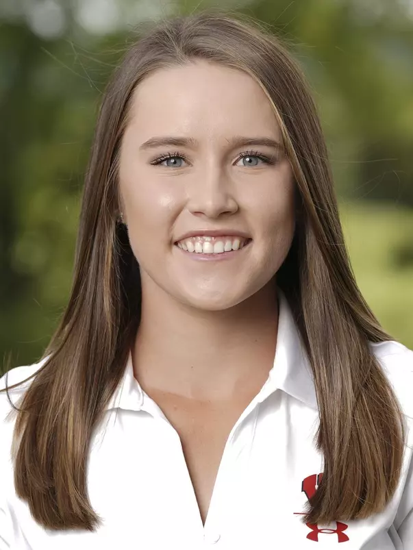 Nicole Ciskowski Headshot