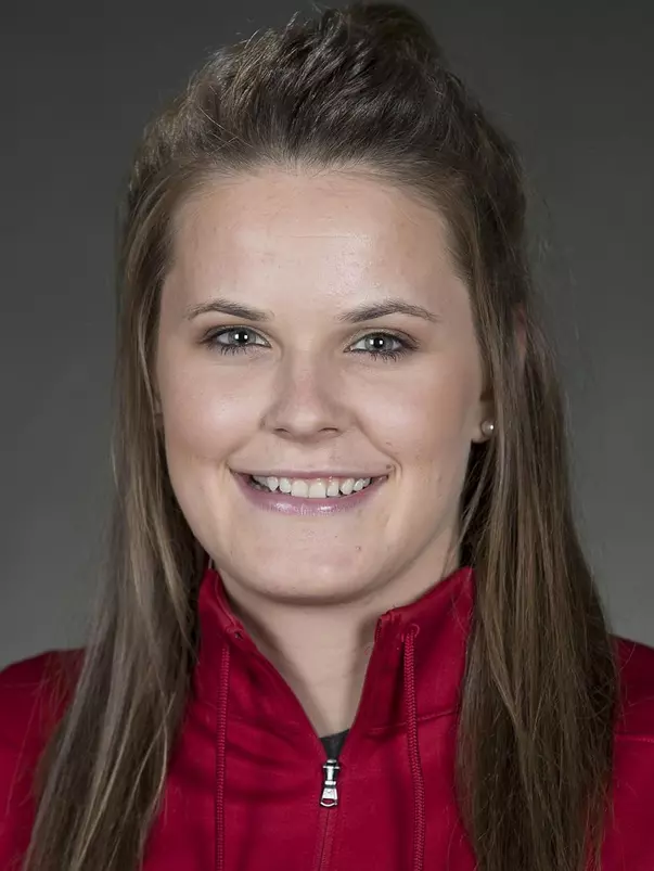 Kristen Campbell headshot