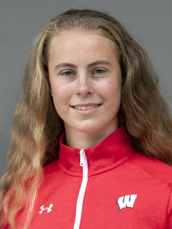 Anna Schoesser Head shot