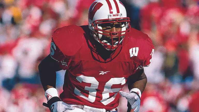 University of Wisconsin (36) Mike Echols.Photo by David Stluka.