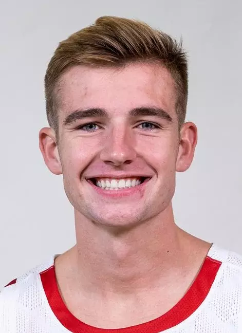 Tyler Wahl Headshot 2020-21
