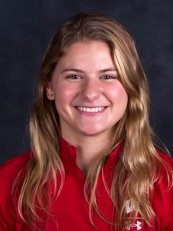 Cami Kronish Headshot