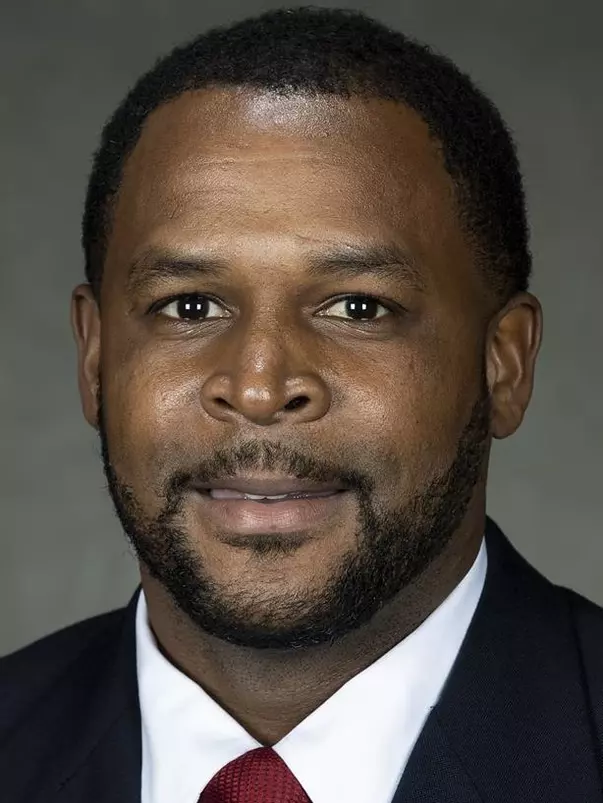 Alvah Hansbro headshot 2020