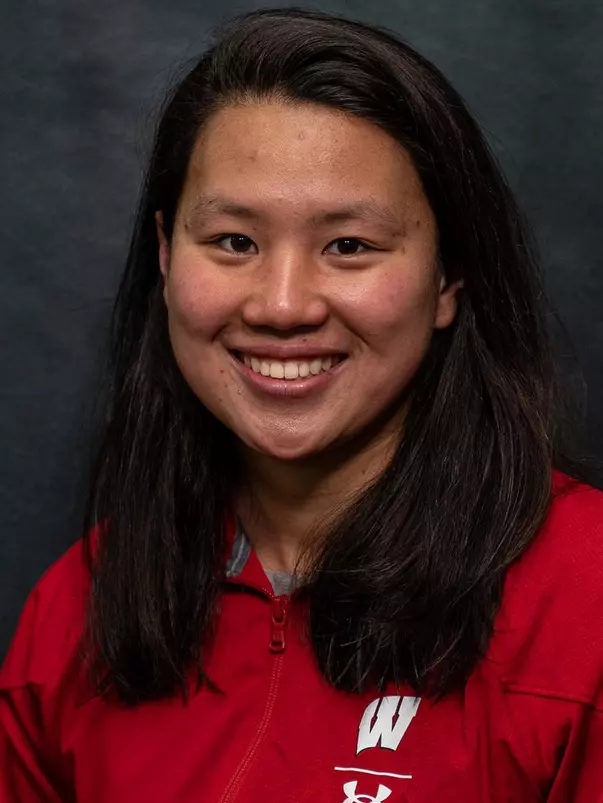 Mikayla Seigal Headshot