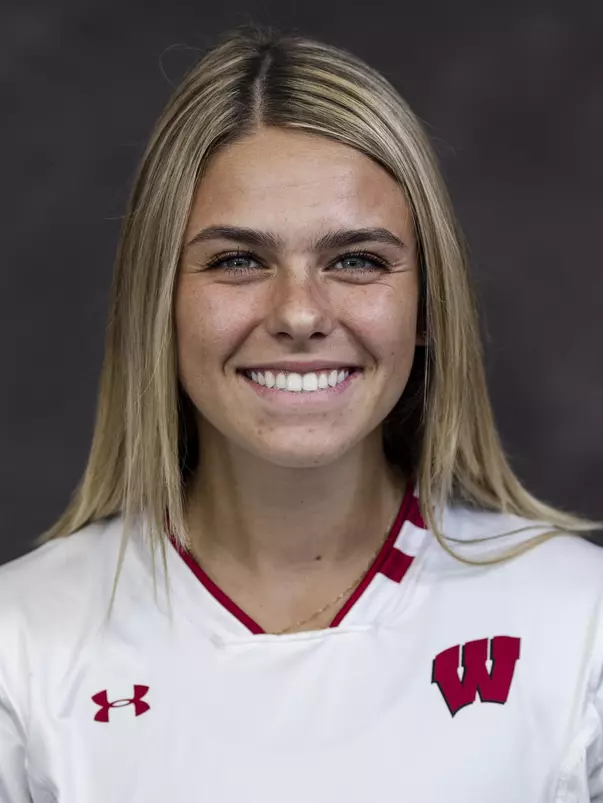 Natalie Viggiano (13) of the Wisconsin Badger’s women’s soccer team during the annual portrait session in Madison, WI Tuesday July 28, 2021. Photo by Tom Lynn/Wisconsin Athletic Communications