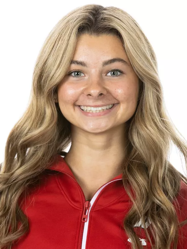 Sophie Herriott head shot 2022