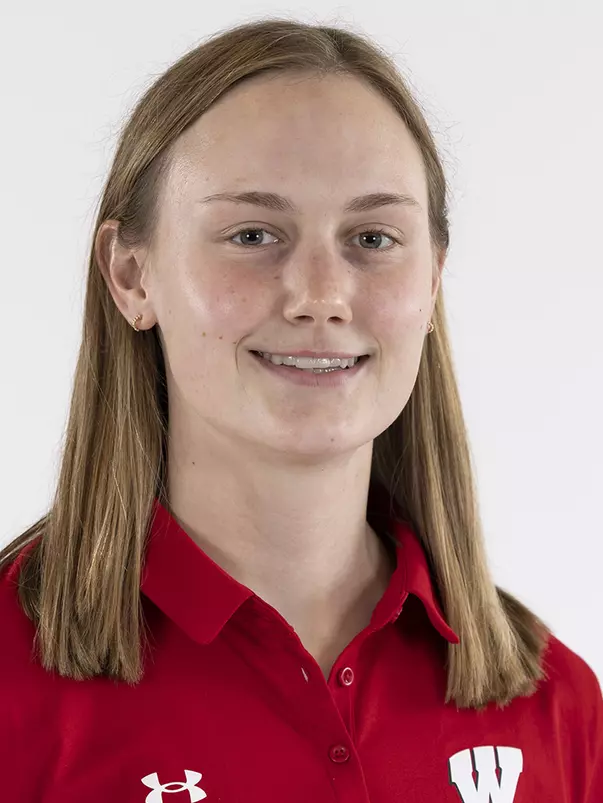 Adrienne Kisting of the Wisconsin rowing team during team portrait day Friday October 28, 2022 in Madison, Wisconsin.Photo by Tom Lynn/Wisconsin Athletic Communications