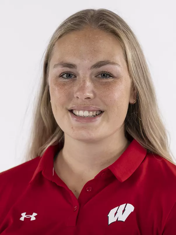 Olivia Bratzke of the Wisconsin rowing team during team portrait day Friday October 28, 2022 in Madison, Wisconsin.Photo by Tom Lynn/Wisconsin Athletic Communications