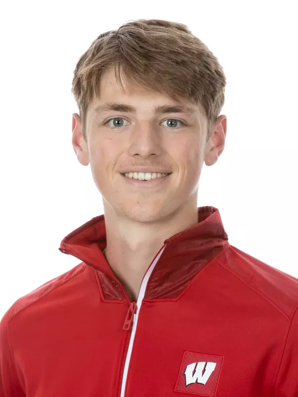 Austin Henderson headshot