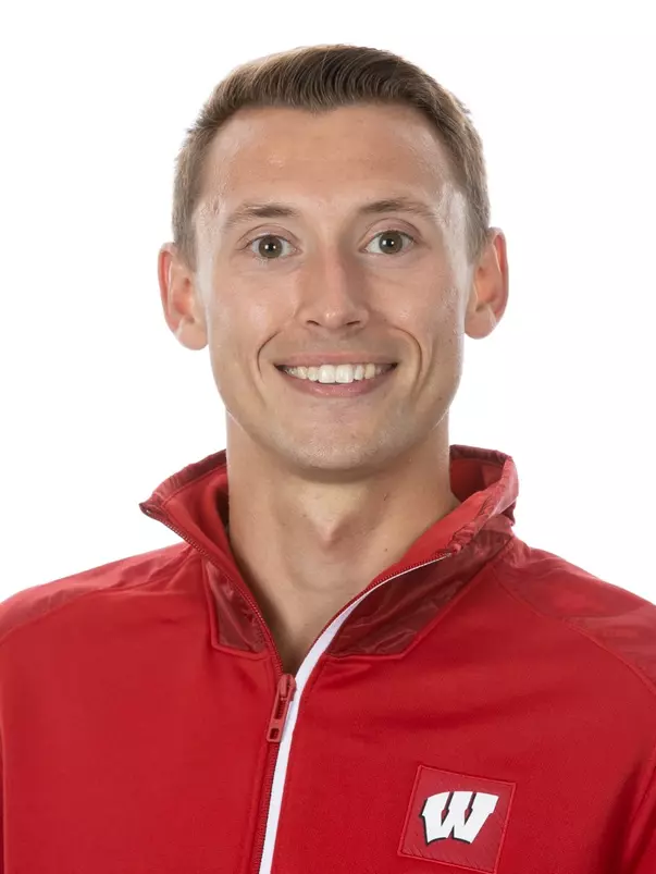 Derick Peters headshot