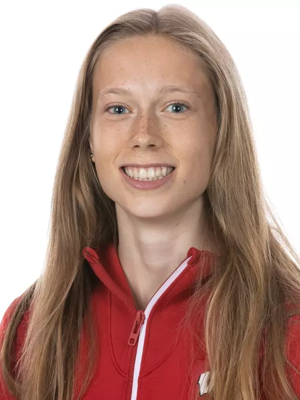 Annika Cutforth Wisconsin Women's Cross Country 2022