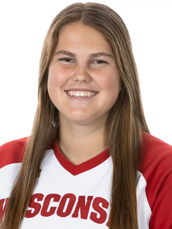 Ellie Hubbard Headshot Image