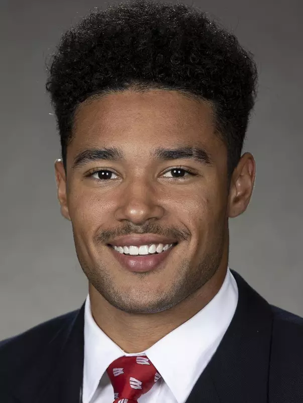 Austin Brown, Wisconsin football headshot 2022