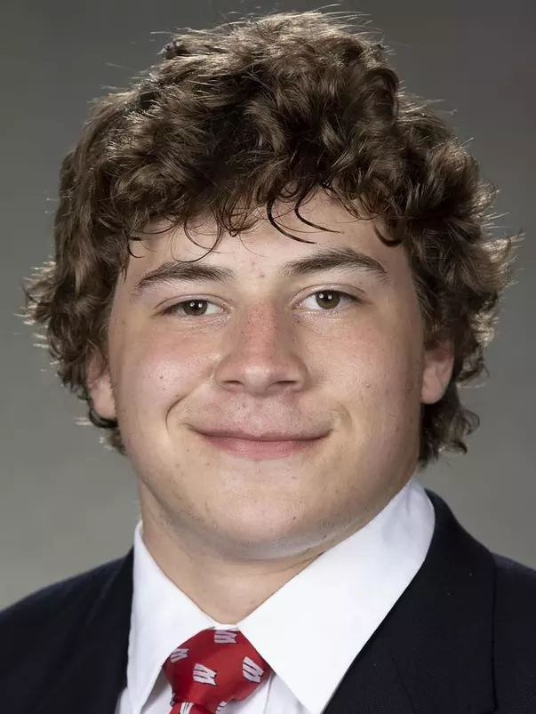 Drew Evans, Wisconsin football headshot 2022