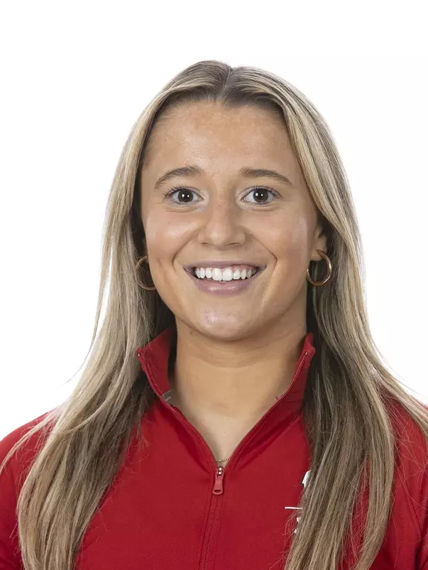 Headshot of Marianne Picard of the Wisconsin Badgers women’s hockey team, Tuesday, Sept. 6, 2022 in Madison, Wis. Photo by David Stluka/Wisconsin Athletic Communications)